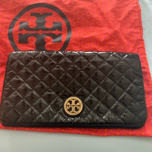 Tory Burch Quilted Clutch - Picture 1 of 5